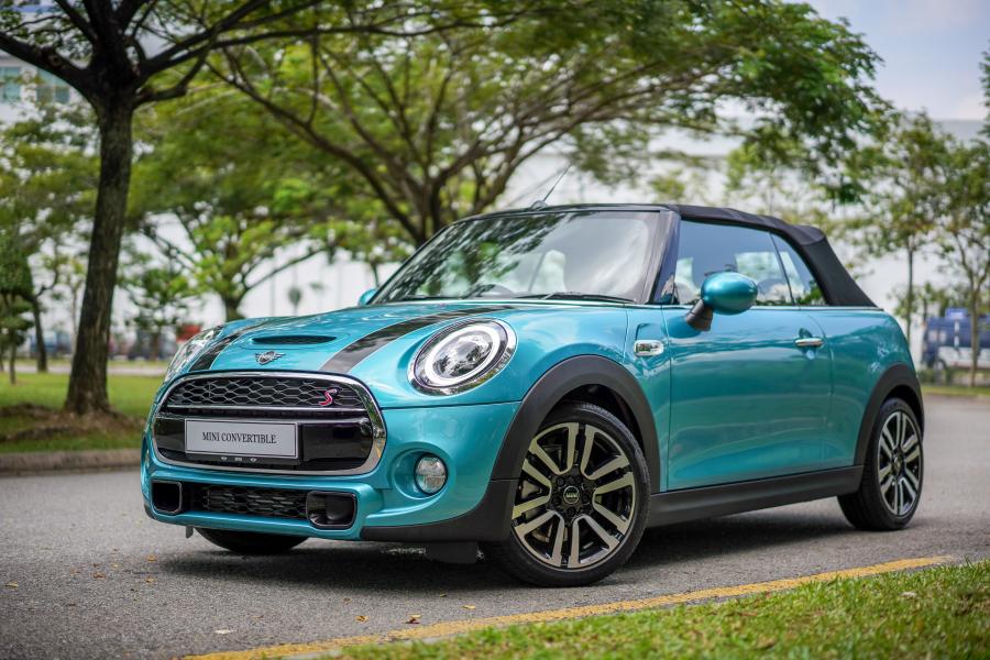  Mini Cooper S Cabrio (F57) 2018 года  (MY) (фото 14 из 20)